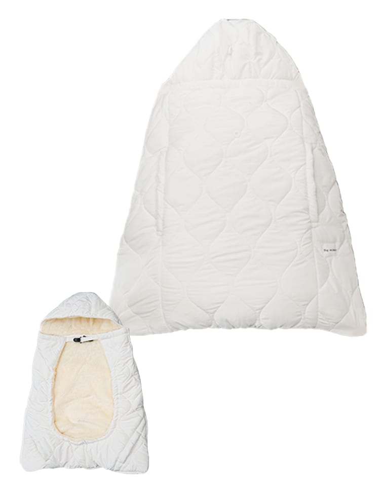 キルティングホワイトのHUGWARMER