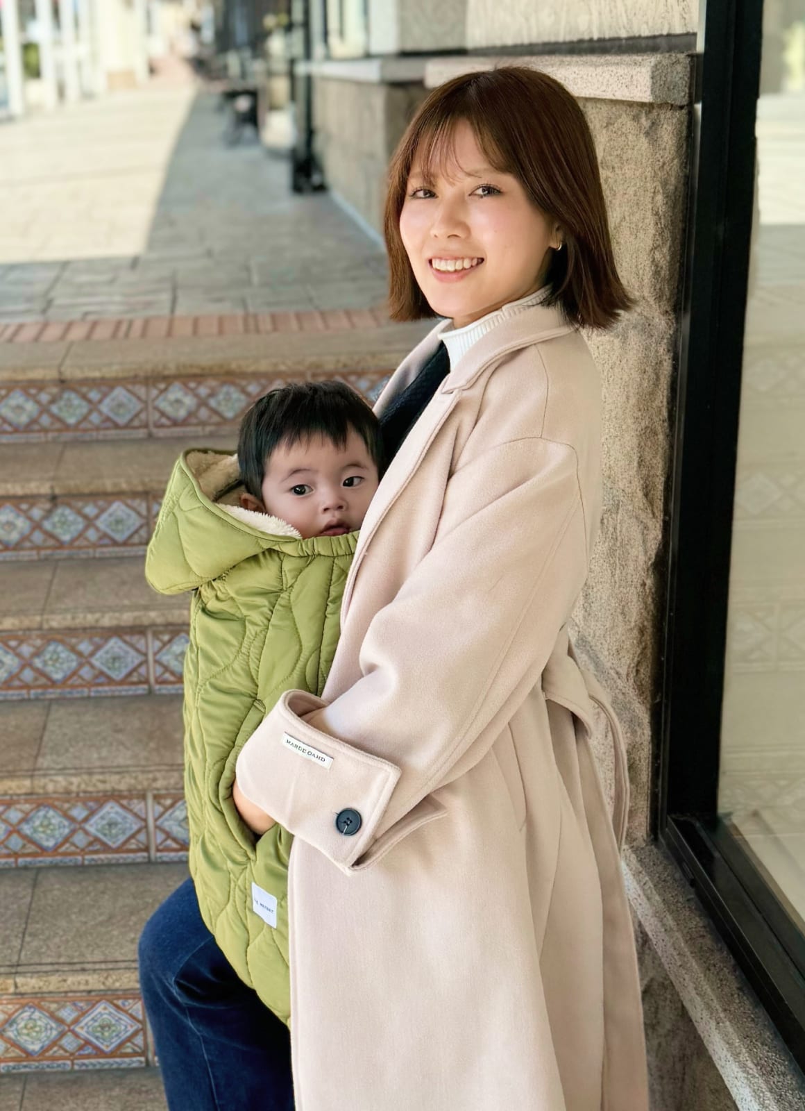 HUGWARMERでおでかけする親子