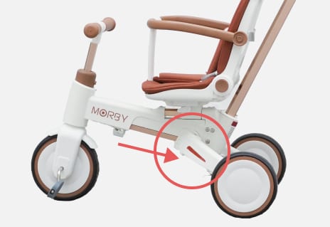 MORBYの後輪位置を確認する様子