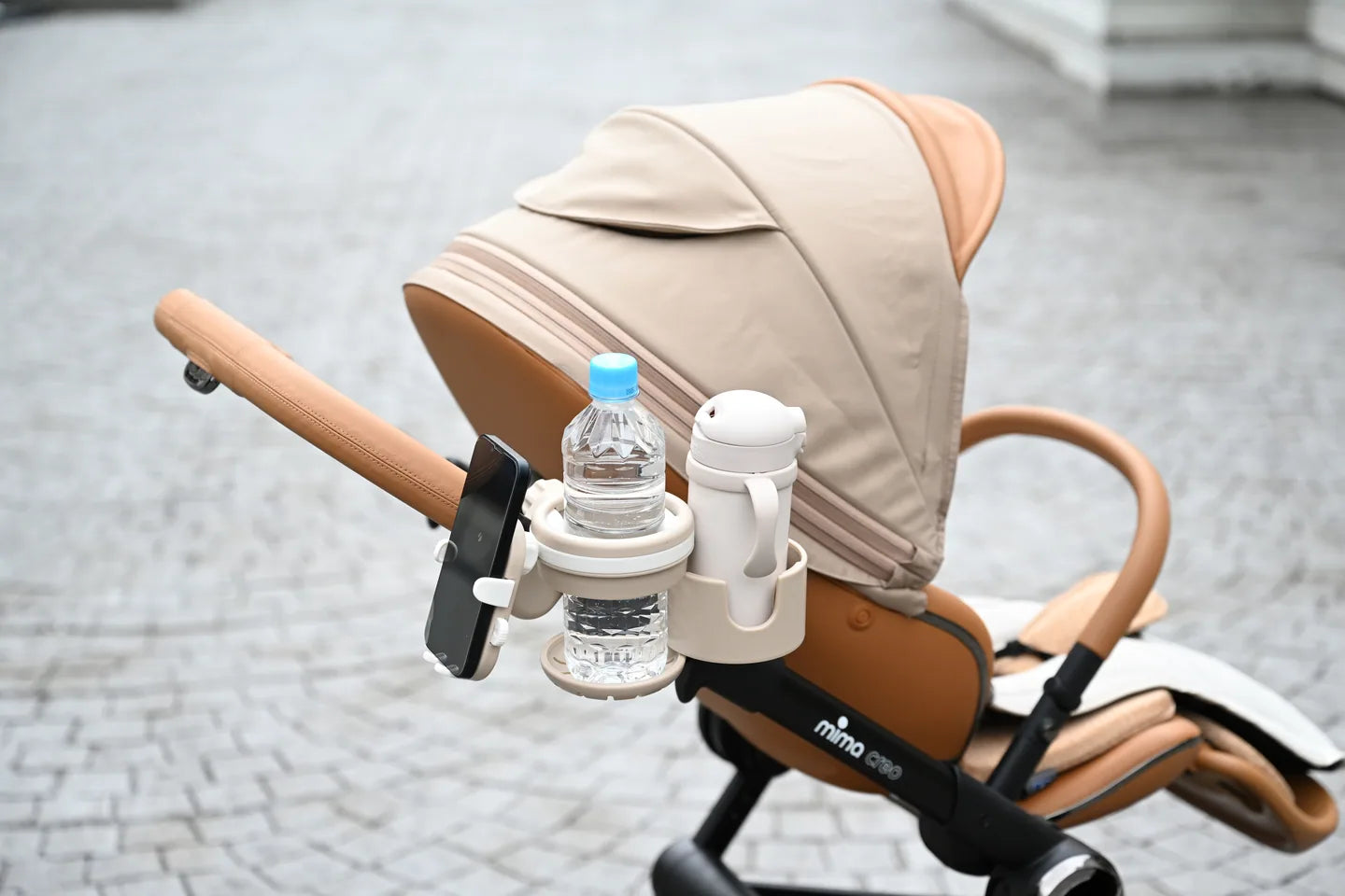 ベビーカーのおでかけを支えるDRIMUG